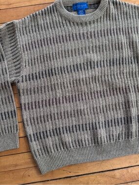 Vintage Towncraft Sweater Men’s Medium Brown tan Patterned Vintage Sweater 90s
